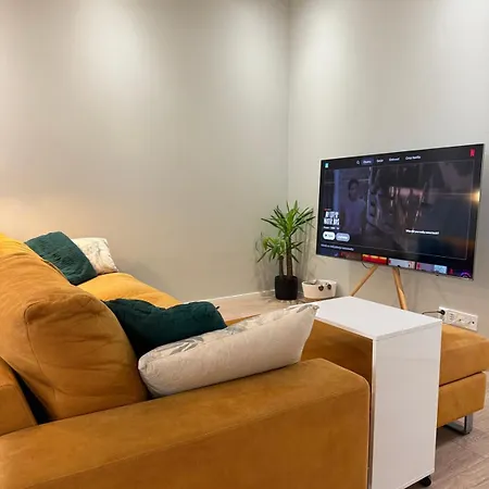 Rakkamaja Modern Forest-view * Rovaniemi